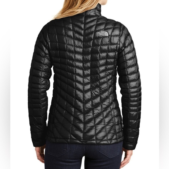 Women’s ThermoBall Trekker Full Zip Jacket - Black/Size XS - Picture 2 of 10